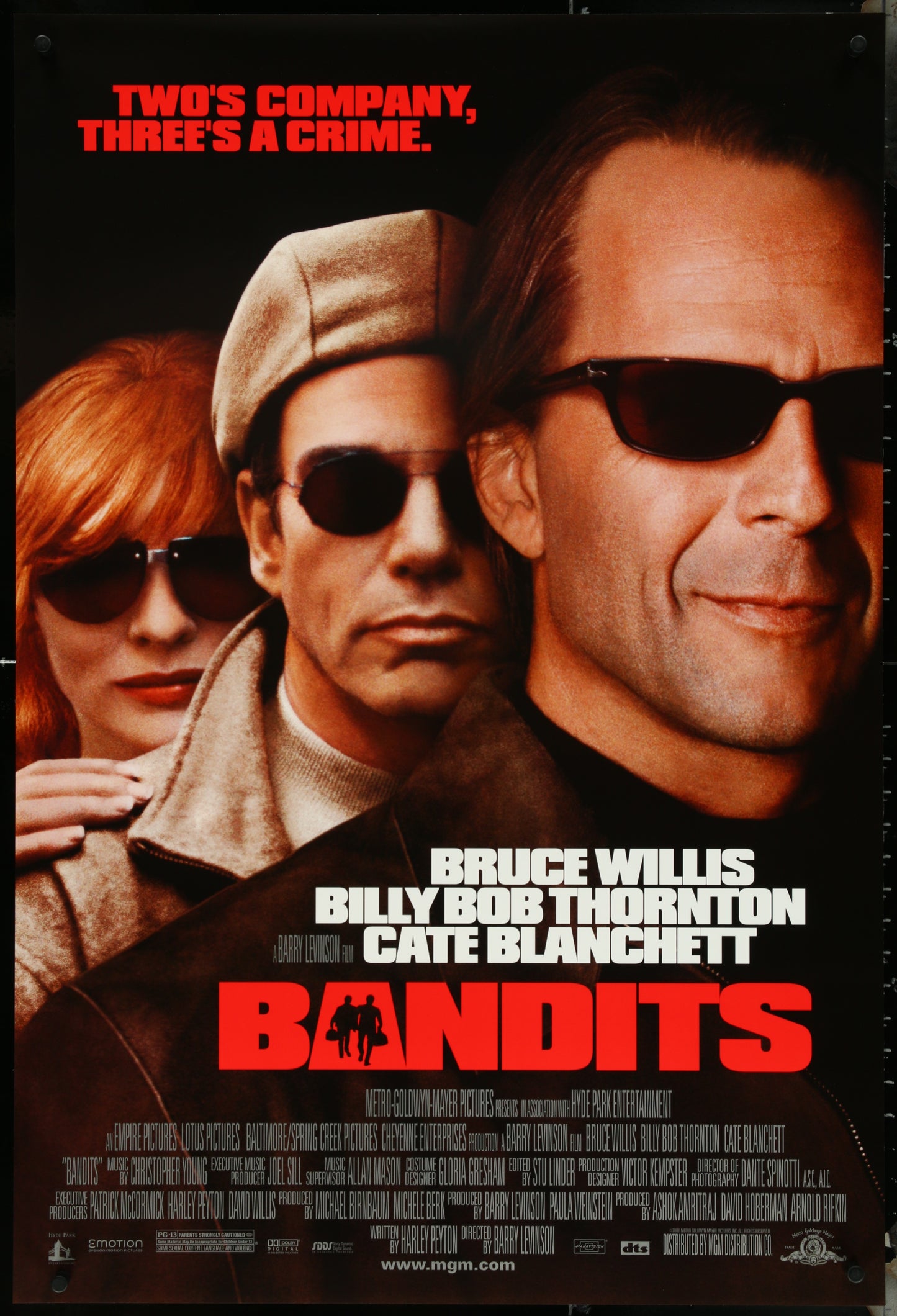Movie poster for 'Bandits' featuring Bruce Willis, Billy Bob Thornton and Cate Blanchett with sunglasses.