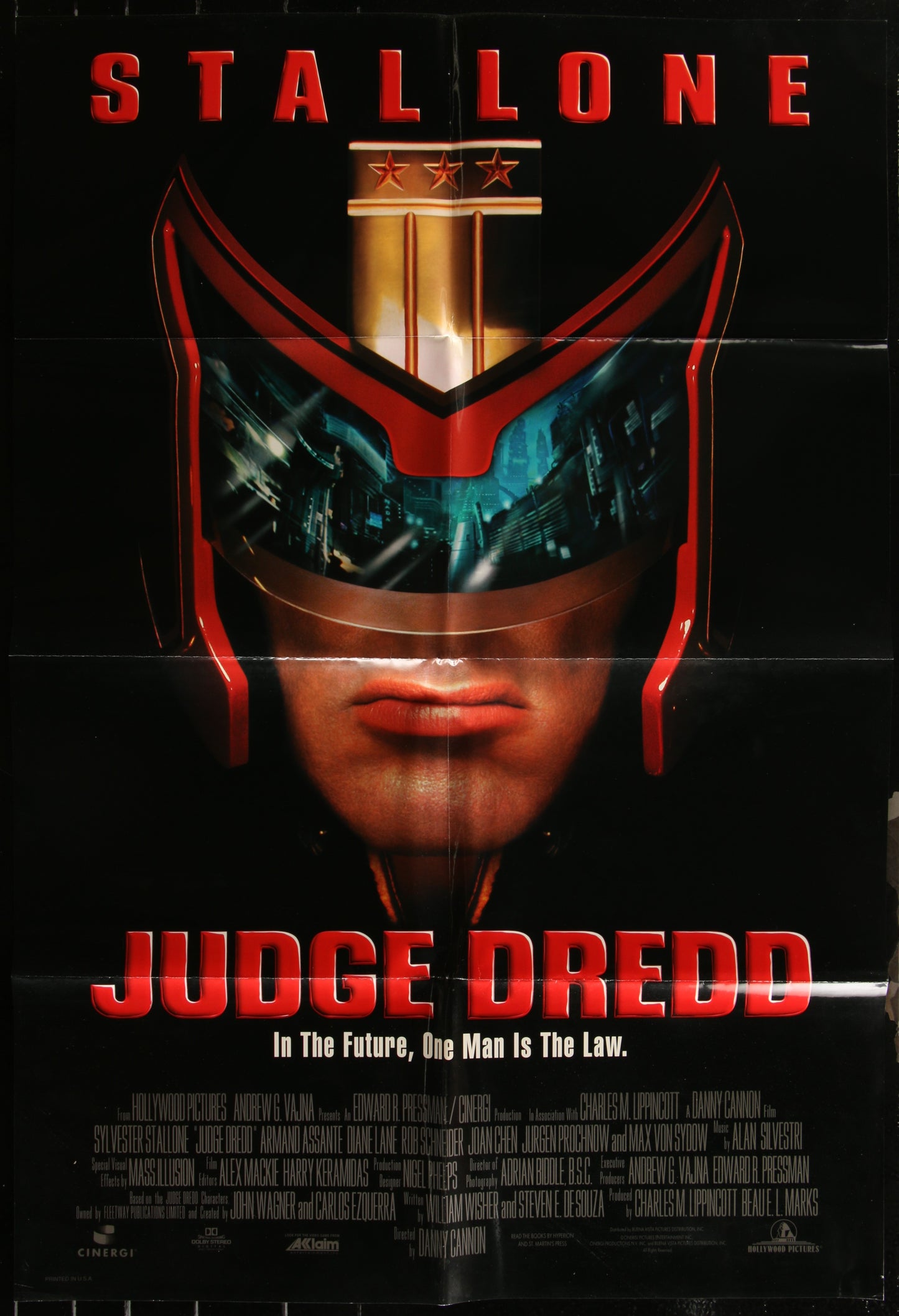 Original US one sheet movie poster for 'Judge Dredd' featuring Sylvester Stallone in the lead role, with the title and release date at the bottom.