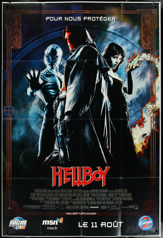 Original French one-panel movie poster for the film Hellboy (2004), featuring character illustrations and movie title.