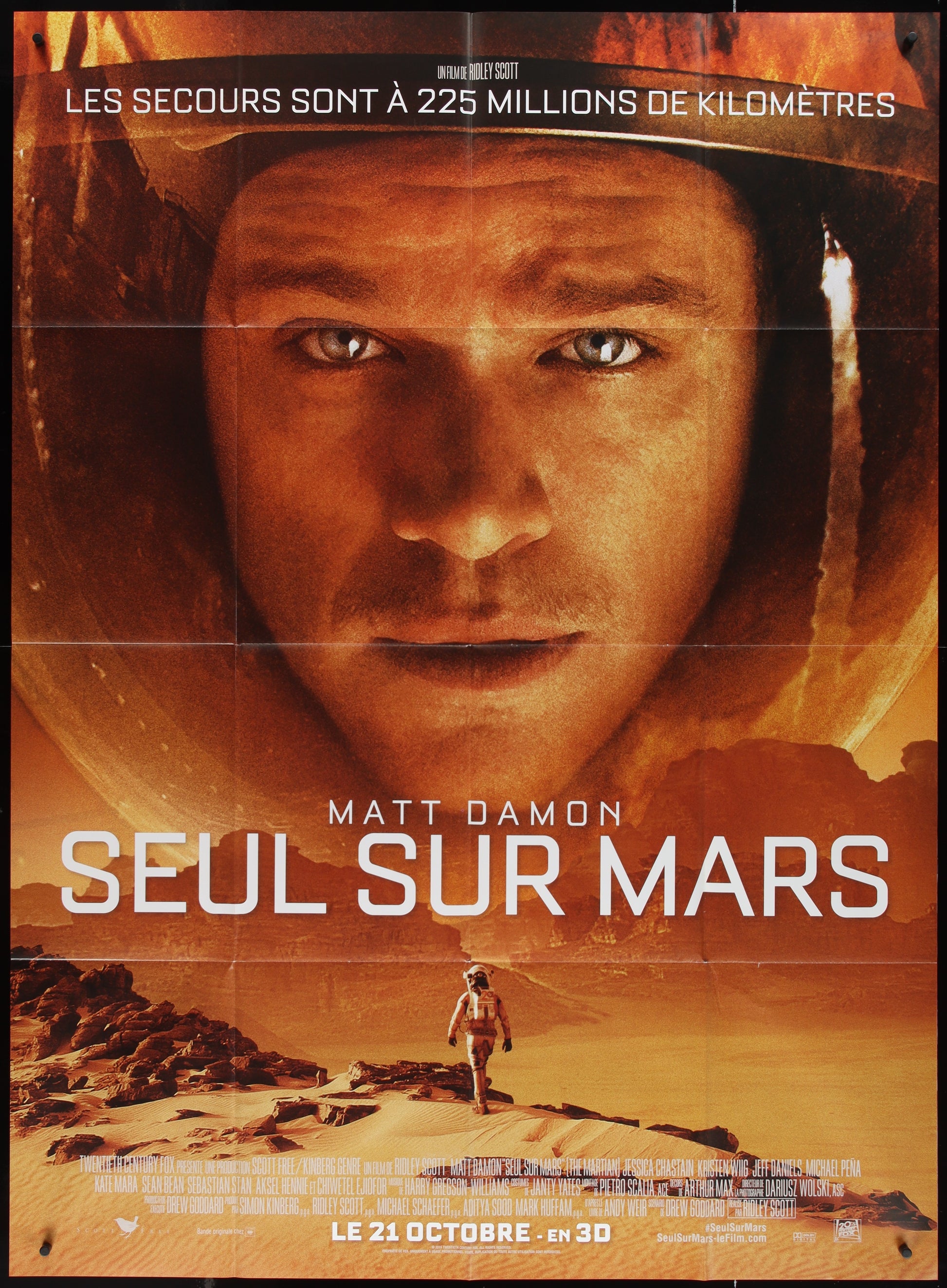 The Martian movie poster featuring an image of an astronaut on Mars with a red tinted landscape. The title 'Seul Sur Mars' is displayed at the top.